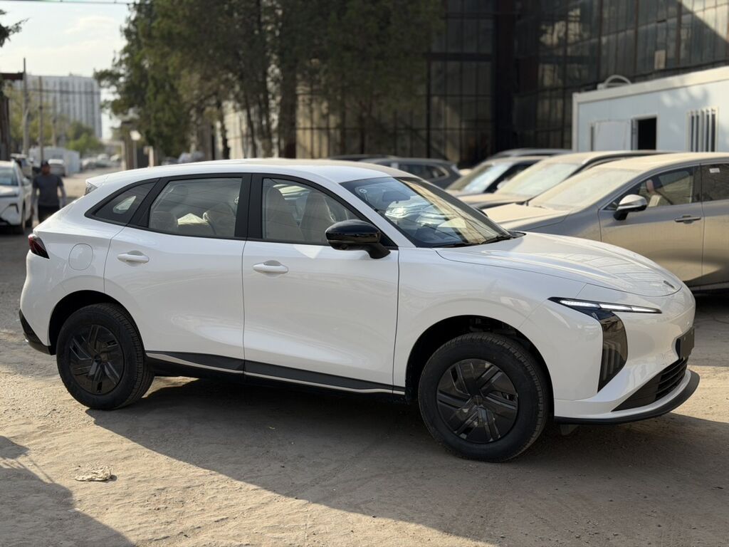 Dongfeng : 2026 г., 1.5 л, Автомат, Электромобиль, Кроссовер: фото 6