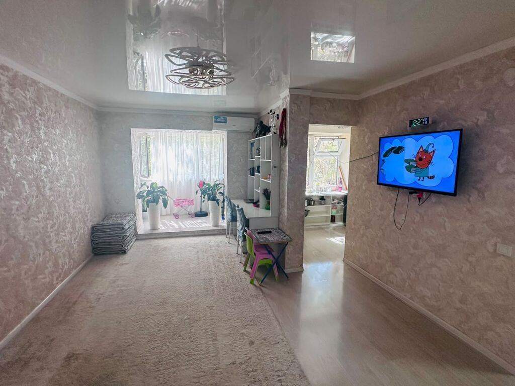 2 комнаты, 46 м², Политех 2 этаж, Евроремонт: фото 1