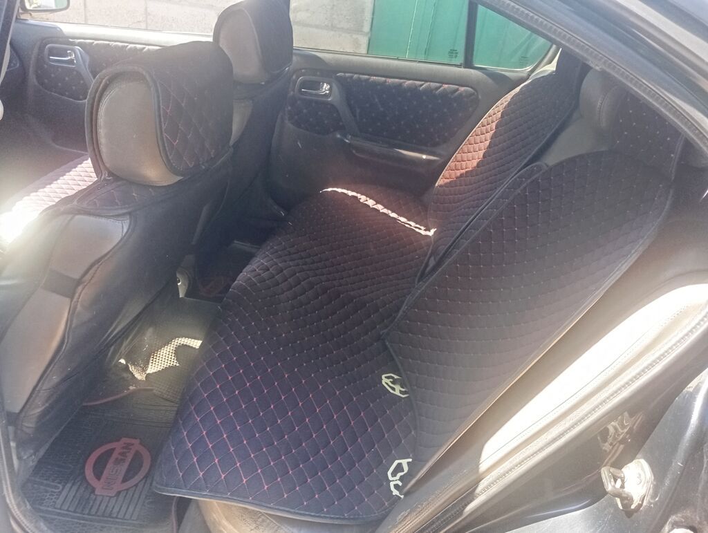 Nissan Primera: 1996 г., 2 л, Механика, Бензин, Седан: фото 8