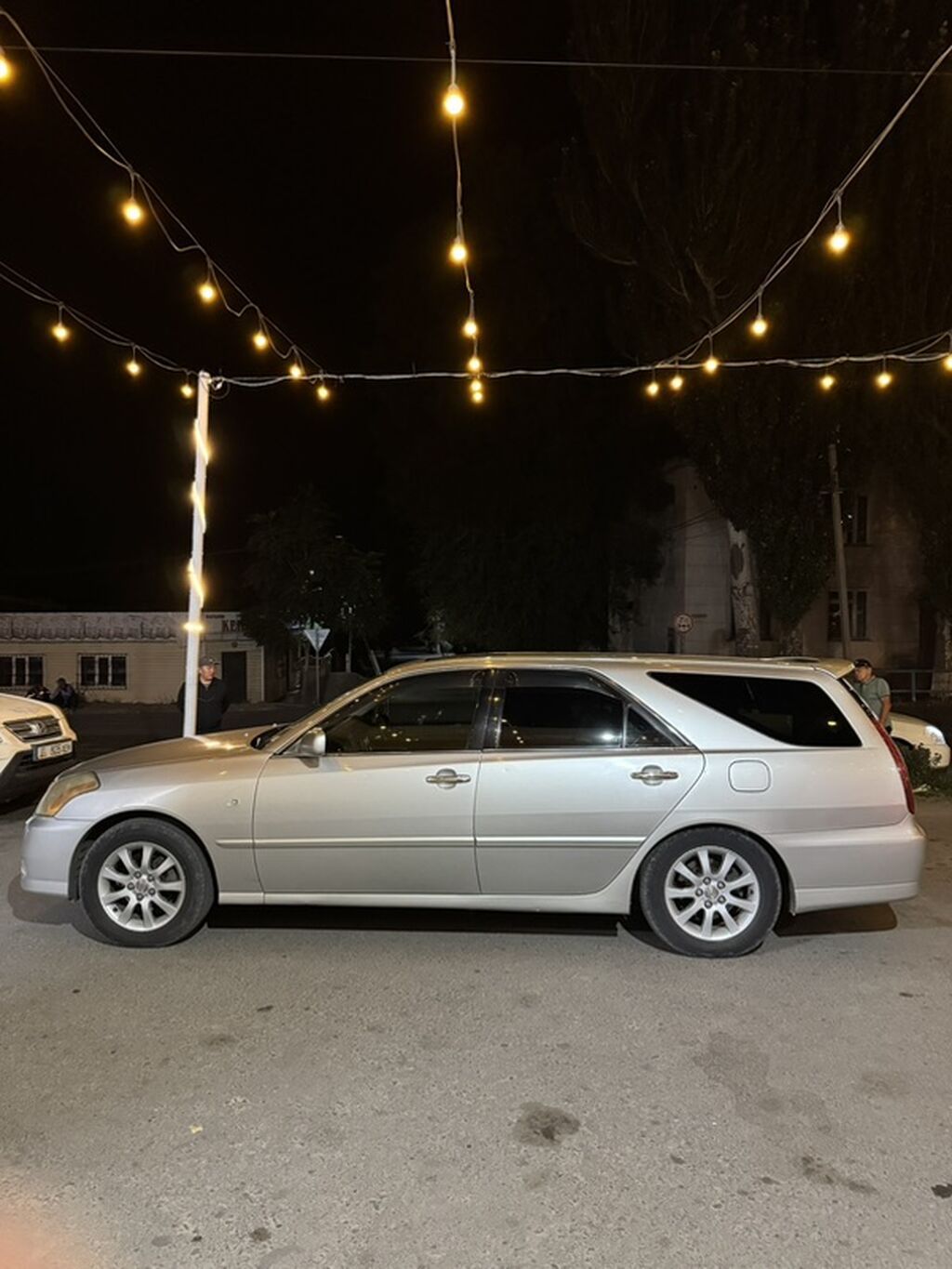 Toyota Mark II: 2003 г., Автомат, Бензин, Универсал: фото 3