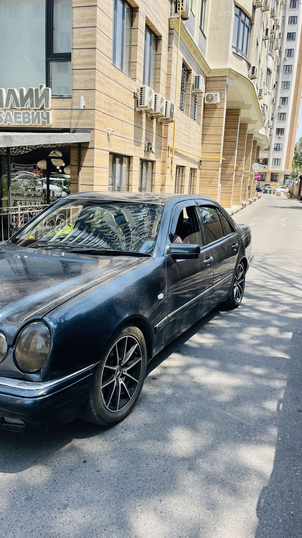 Mercedes-Benz E-Class: 1999 г., 2 л, Автомат, Бензин, Седан: фото 4