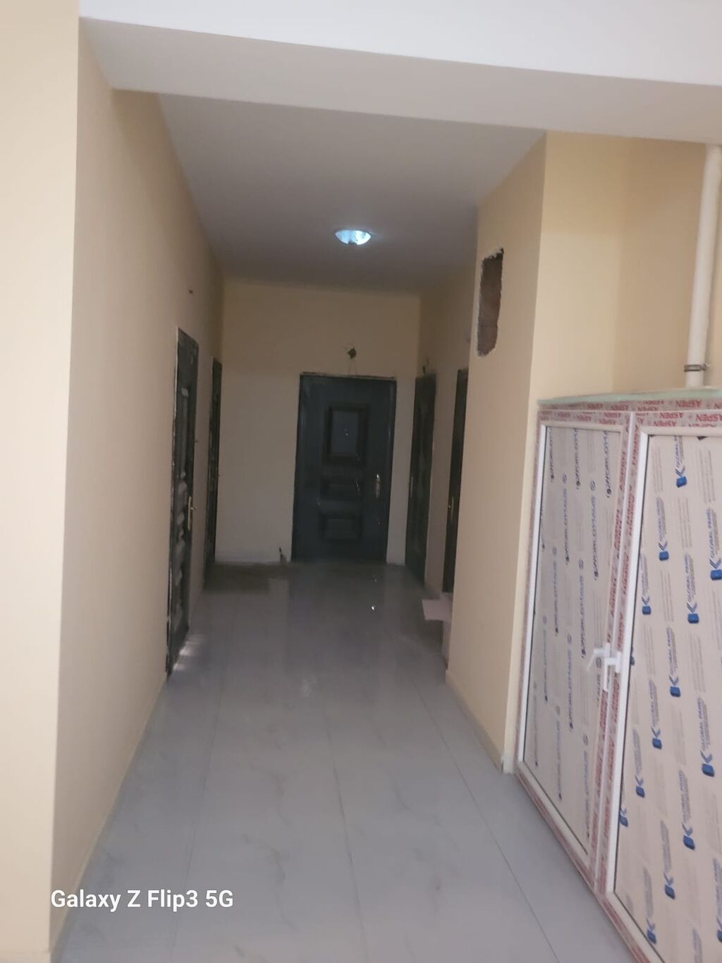 3 otaqlı, Yeni tikili, 73 kv. m