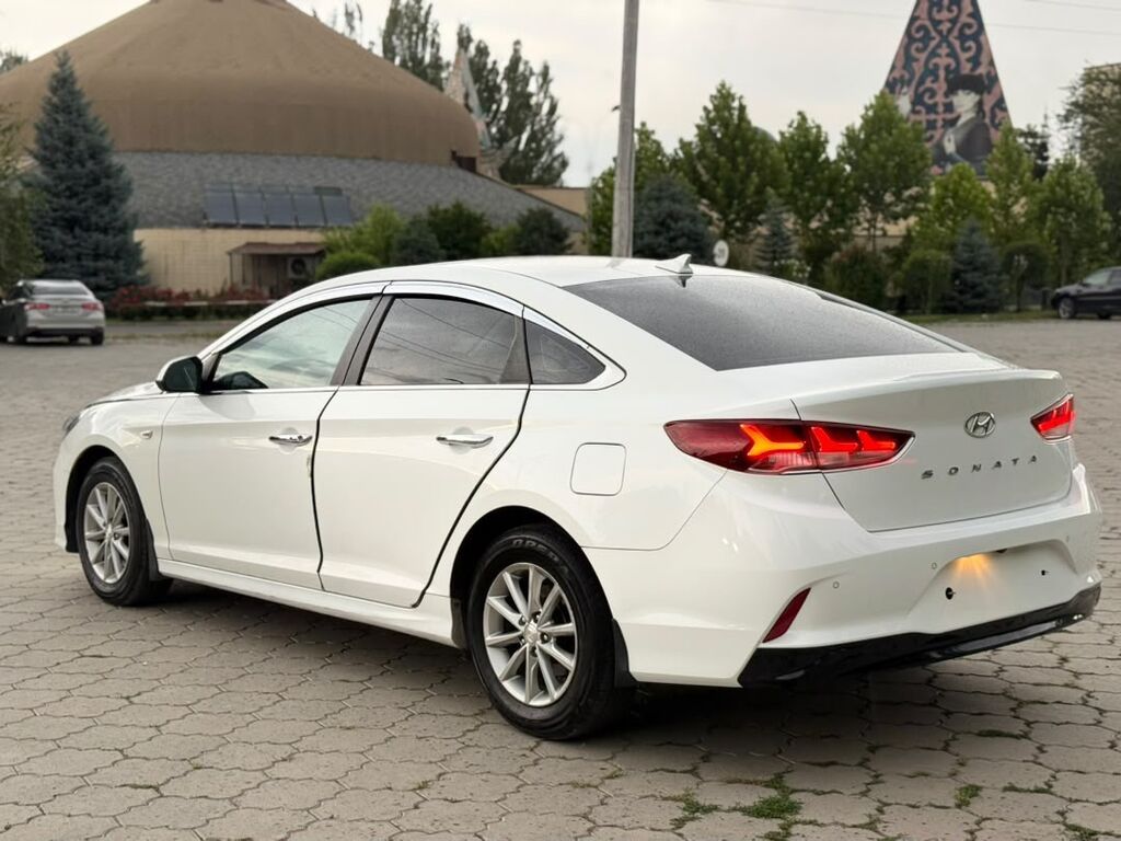 Hyundai Sonata: 2021 г., 2 л, Автомат, Бензин, Седан: фото 4