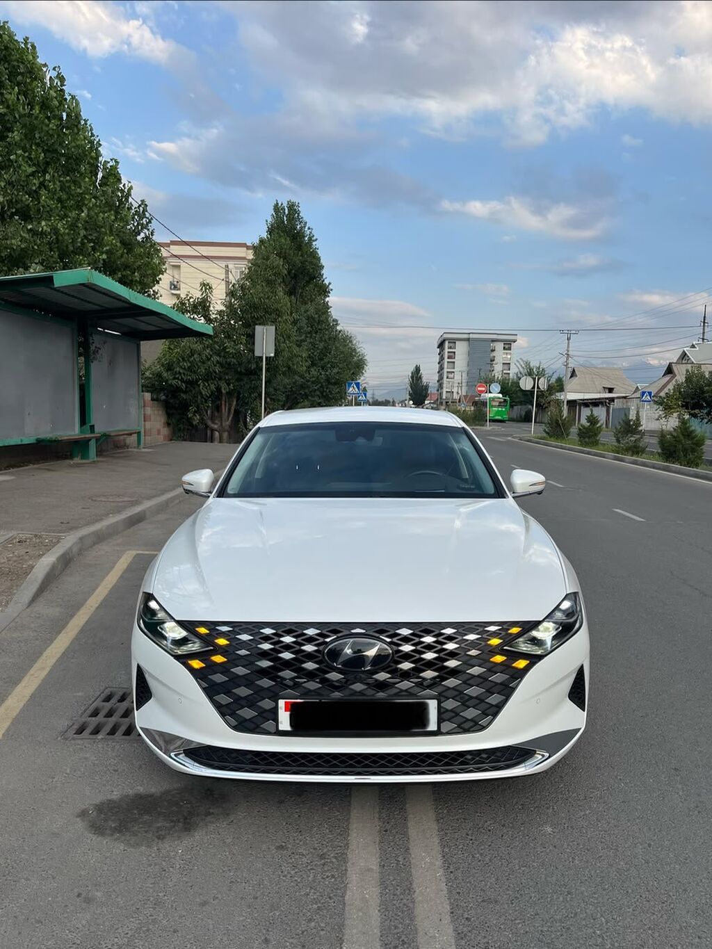 Hyundai Grandeur: 2020 г., 2.4 л, Автомат, Гибрид, Седан: фото 3