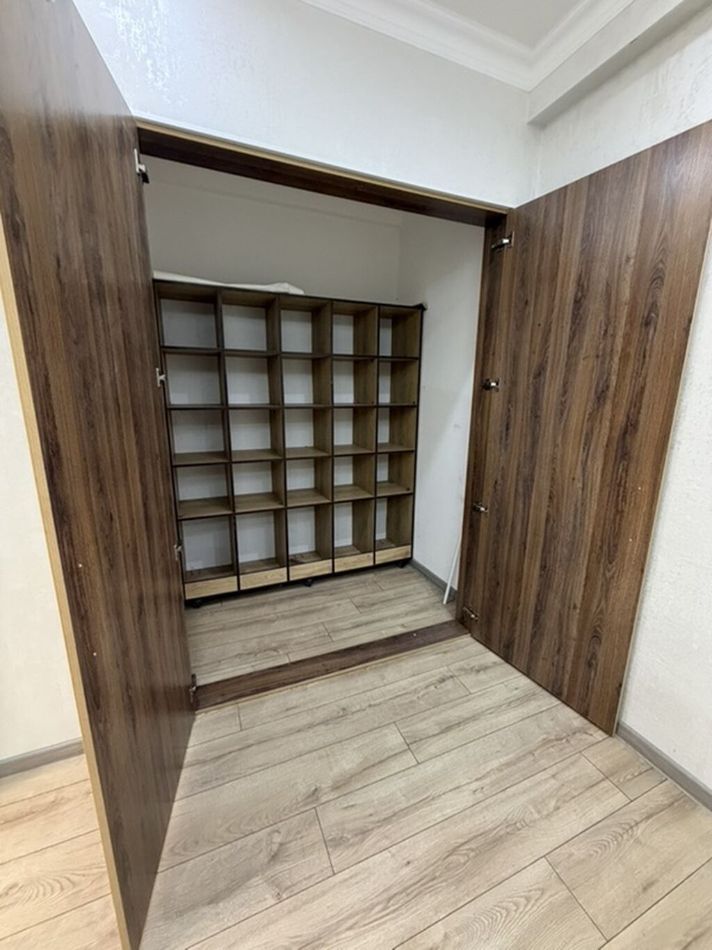 2 комнаты, 72 м², Черёмушки мкр., Элитка, 9 этаж, Свежий ремонт: фото 2