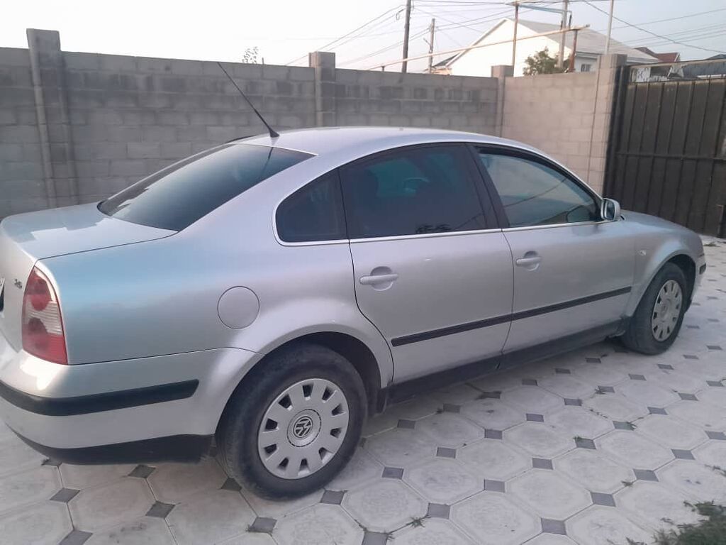 Volkswagen Passat: 2003 г., 2 л, Автомат, Бензин, Седан: фото 4