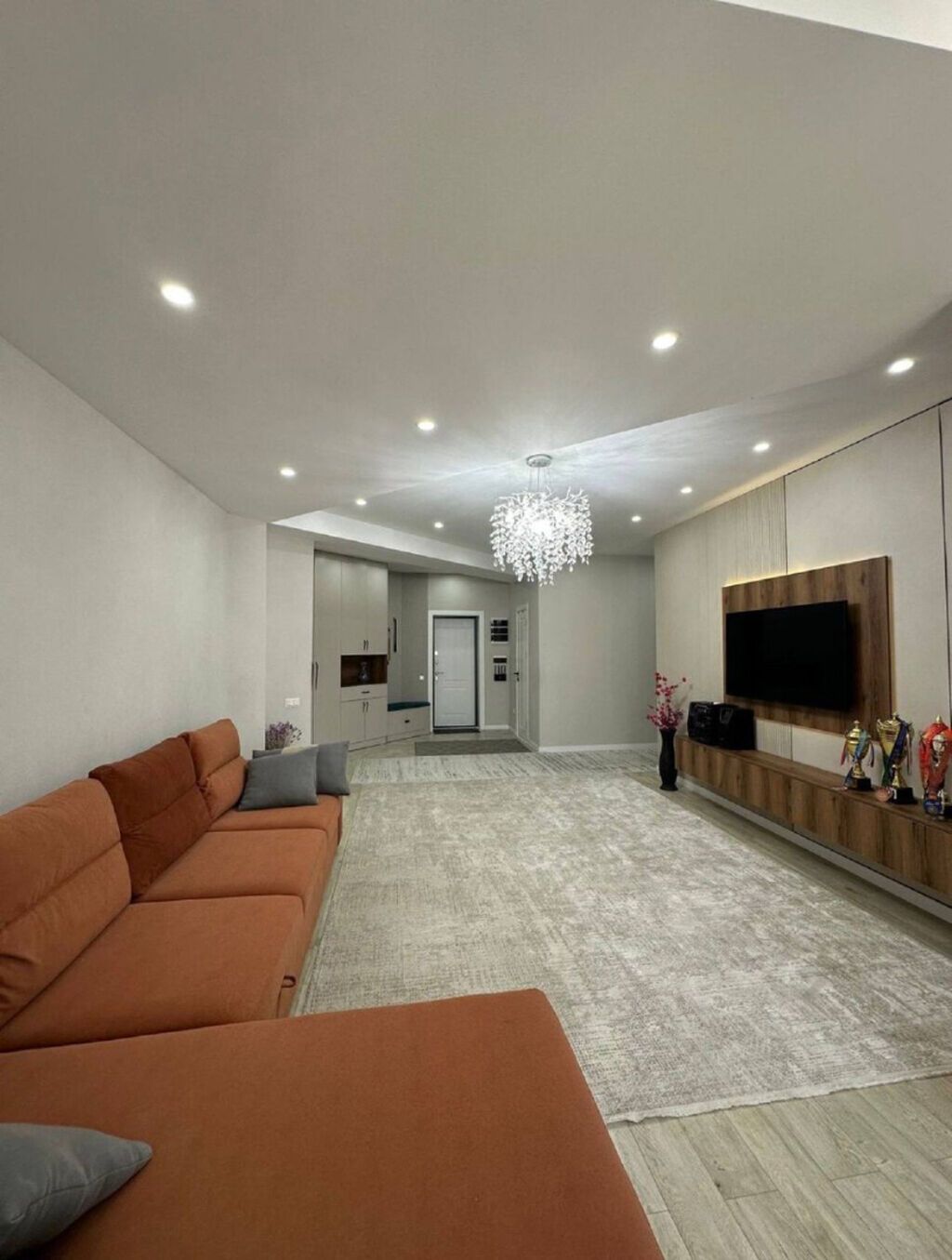 3 комнаты, 113 м², 7 мкр Элитка, 12 этаж, Евроремонт: фото 5