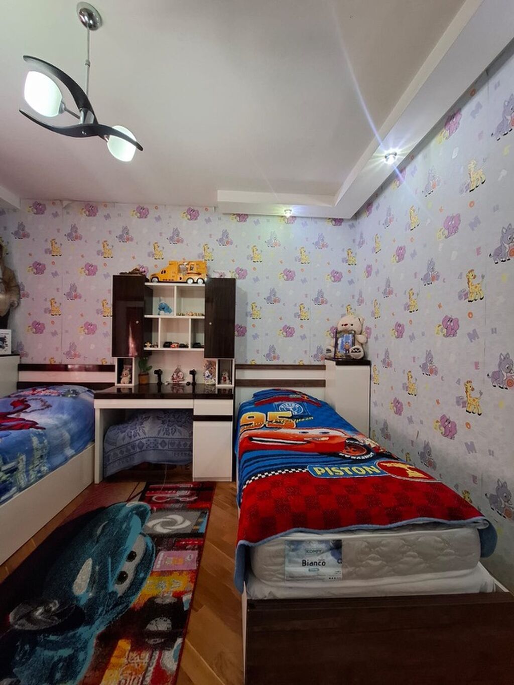 Zığ qəs. 3 otaqlı, 155 kv. m, Yeni təmirli
