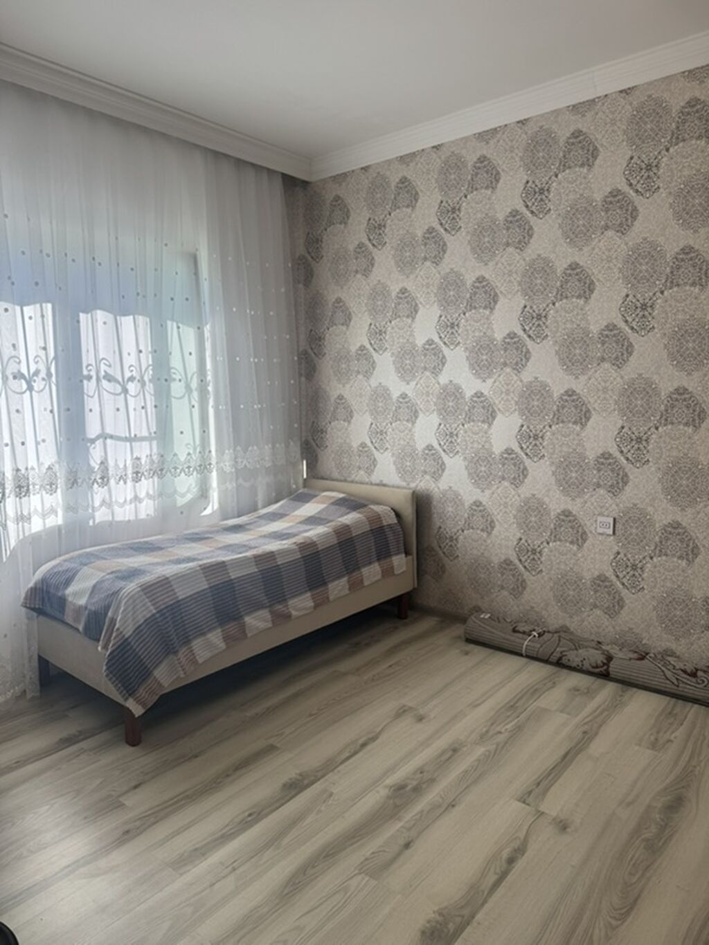 Zığ qəs. 4 otaqlı, 125 kv. m, Kredit yoxdur, Orta təmir