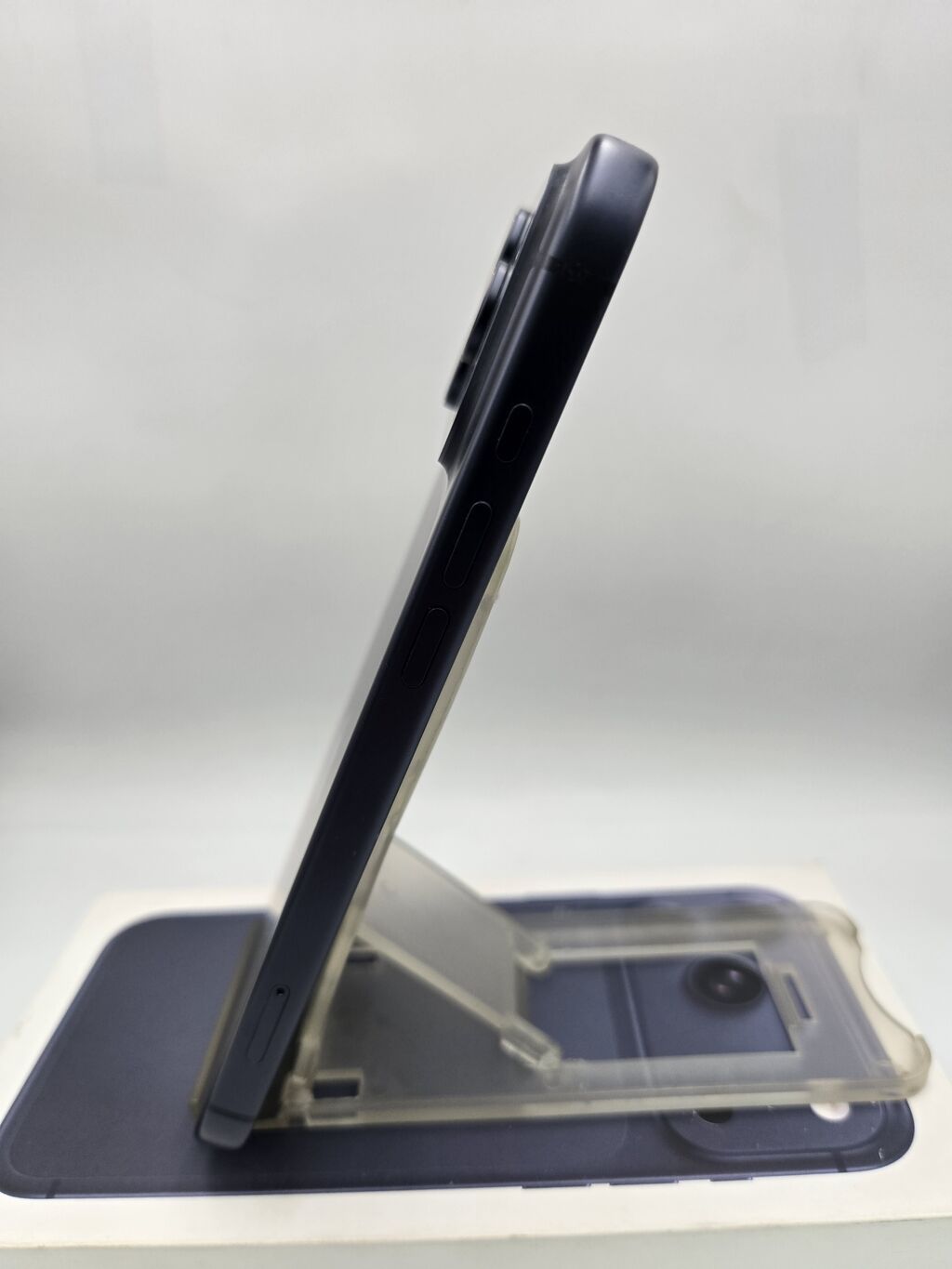 Iphone 17 pro Max 256gb Айфон 17 про макс 256гб! с коробкой Б/У 1 год: фото 4