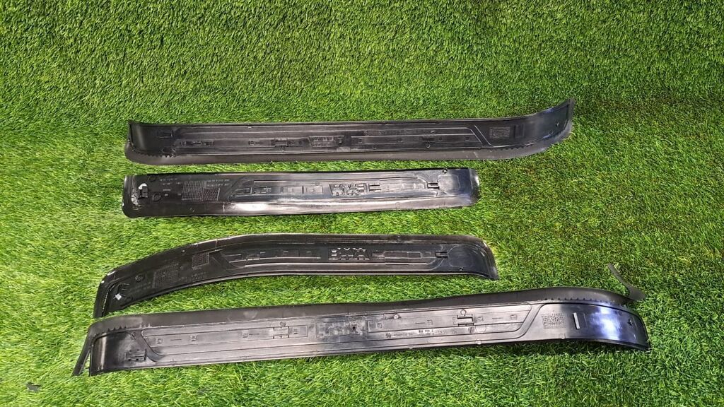 Декоративные накладки На пороги, Пластик, BMW, 2002 г., Б/у, Самовывоз, Платная доставка: фото 2