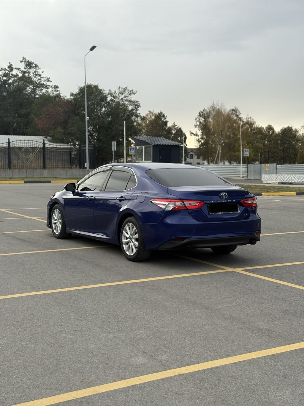 Toyota Camry: 2018 г., 2.5 л, Автомат, Бензин, Седан: фото 3