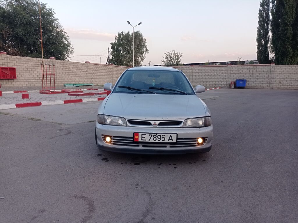 Mitsubishi Lancer: 1993 г.: фото 3