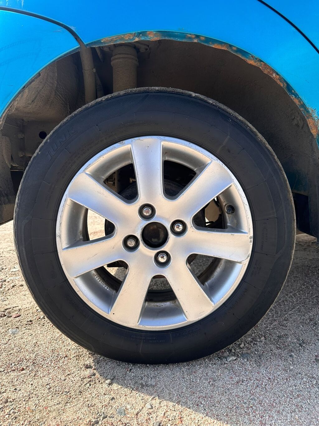 Chevrolet Aveo: 2008 г., 1.2 л, Механика, Бензин, Хэтчбэк: фото 8