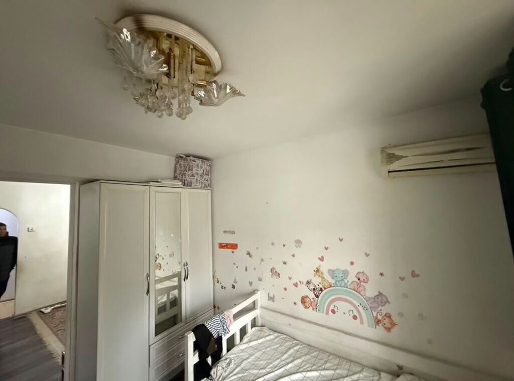 3 комнаты, 52 м², Пишпек Индивидуалка, 1 этаж, Дизайнерский ремонт: фото 7