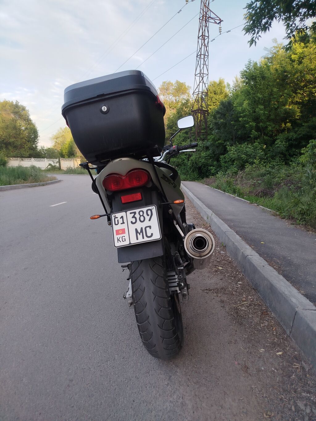 Продаю классический мотоцикл Кавасаки ZR7 750 куб. Свеже пригнан из: фото 3