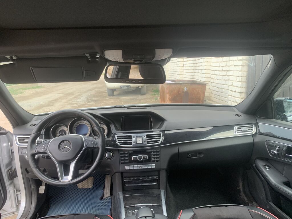 Mercedes-Benz E-Class: 2014 г., 3.5 л, Автомат, Бензин, Седан: фото 6