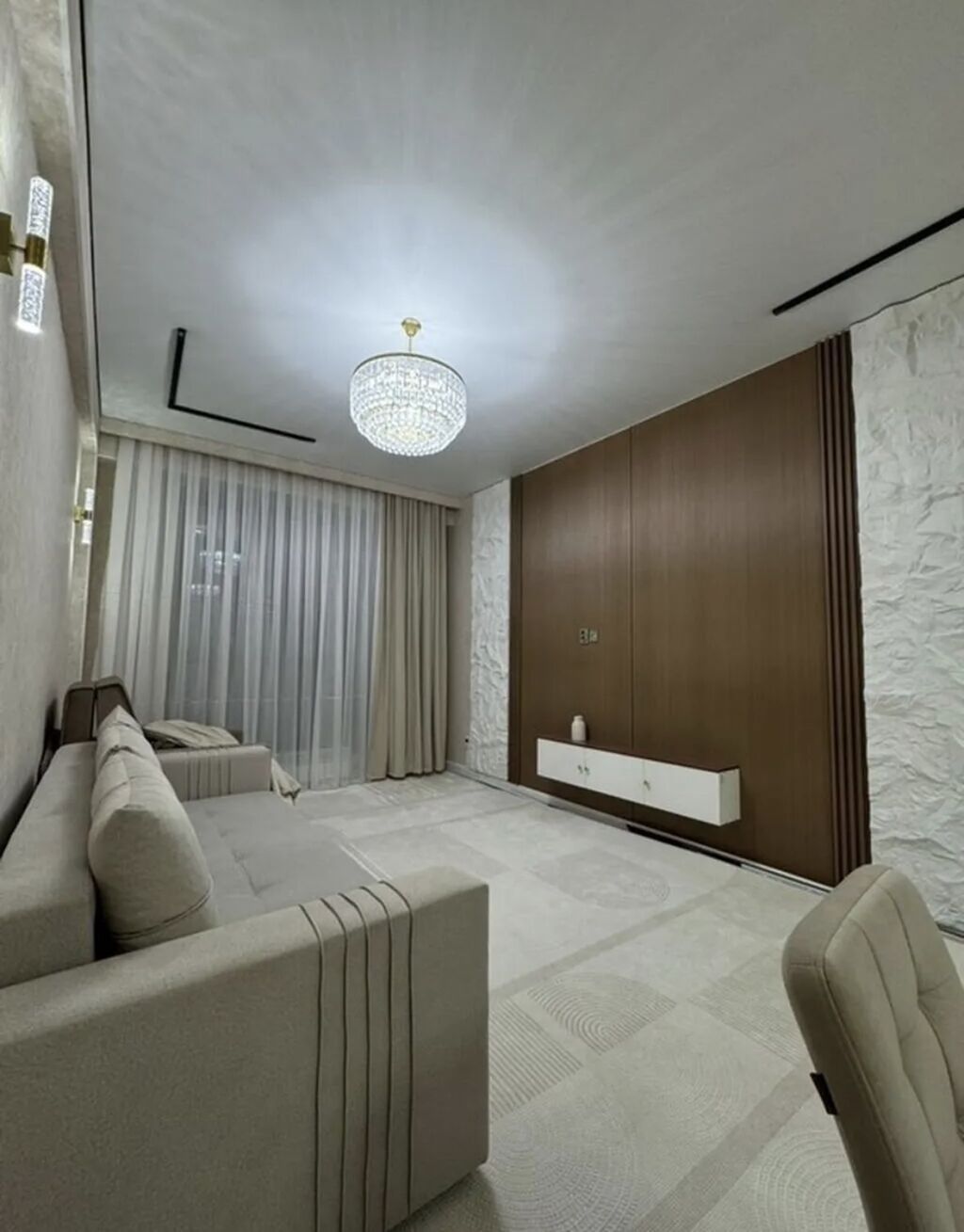 2 комнаты, 61 м², Асанбай мкр Элитка, 7 этаж, Дизайнерский ремонт: фото 2