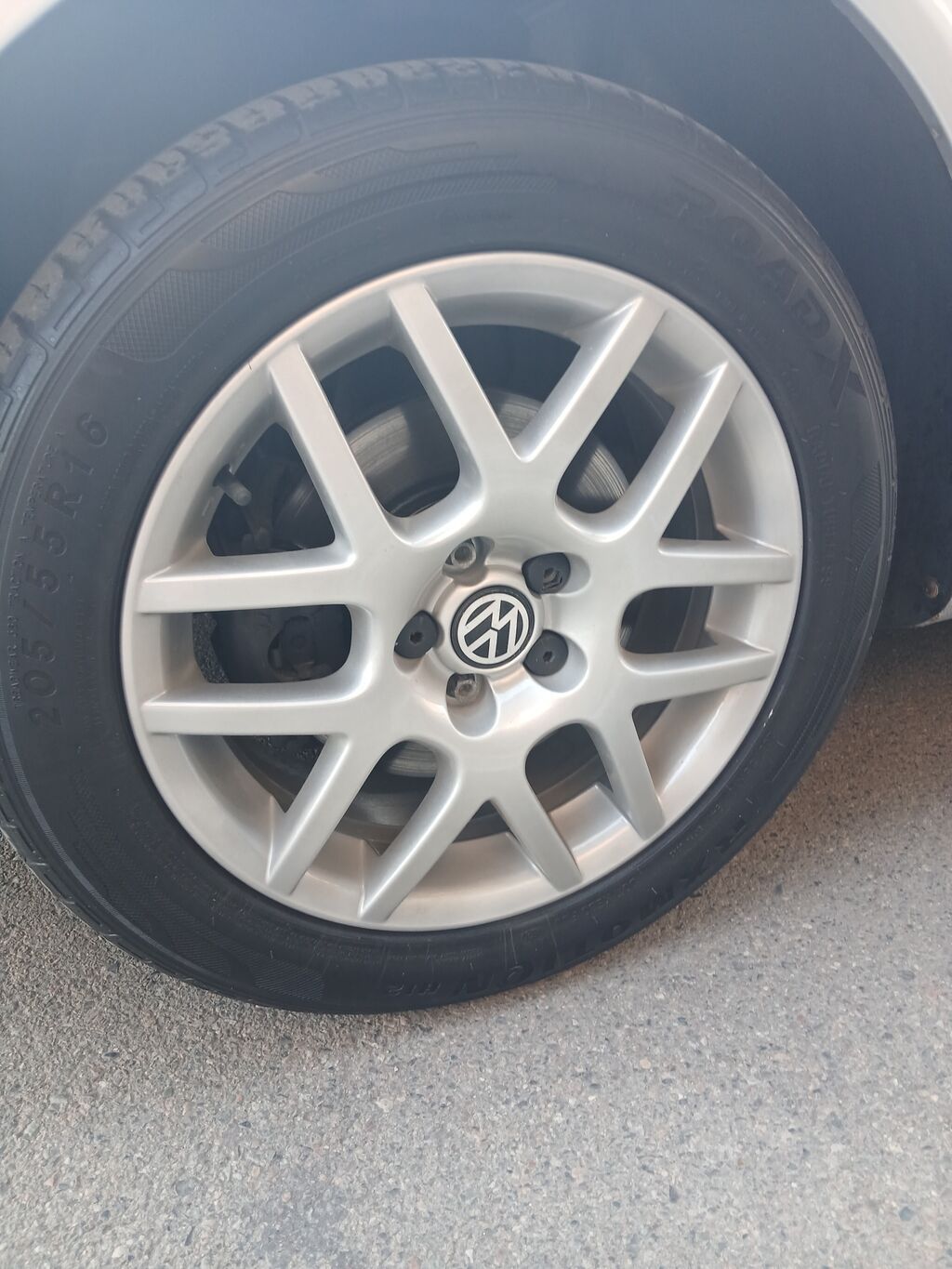 Volkswagen Golf: 2002 г., 2 л, Автомат, Бензин, Хэтчбэк: фото 6
