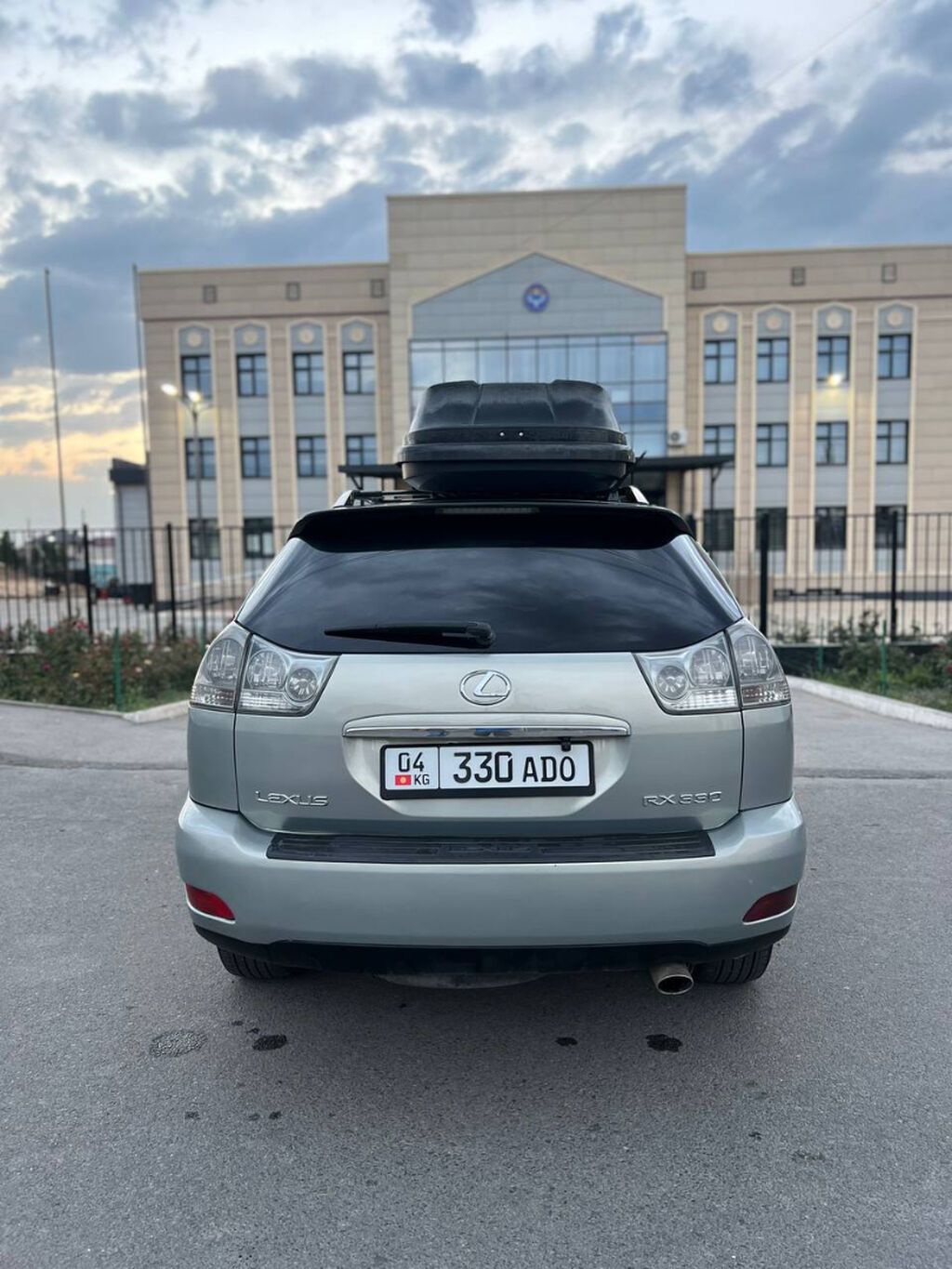 Lexus RX: 2004 г., 3.3 л, Автомат, Газ, Кроссовер: фото 2