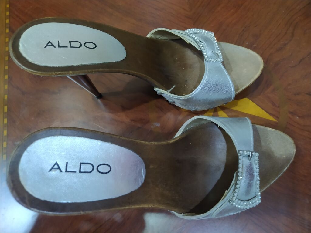 Сабо шлепки на каблуке деревянные 1000 | 1000 KGS | Босоножки, сандалии ...