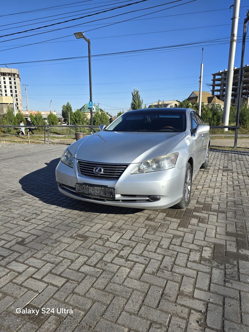 Lexus ES