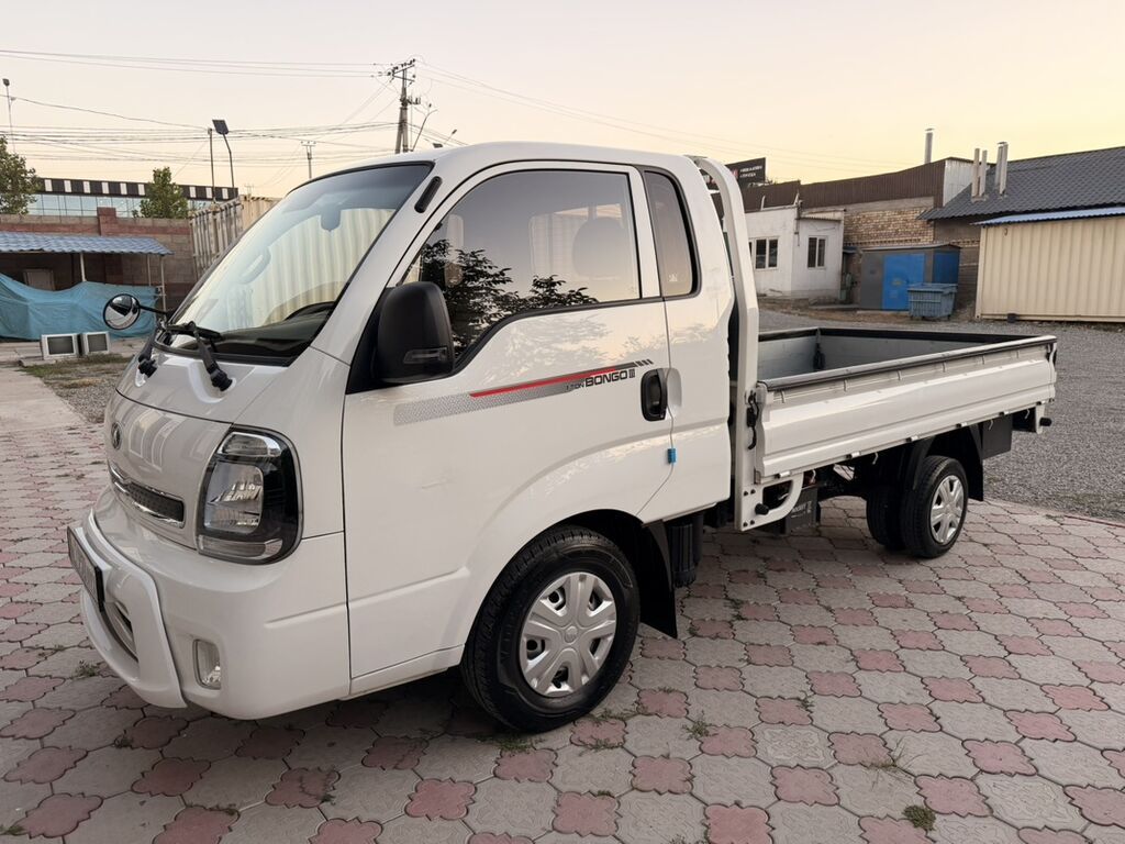 Kia Bongo 3 2020 Газ Пробег 38800км оригинал Родная краска 100% без: фото 2