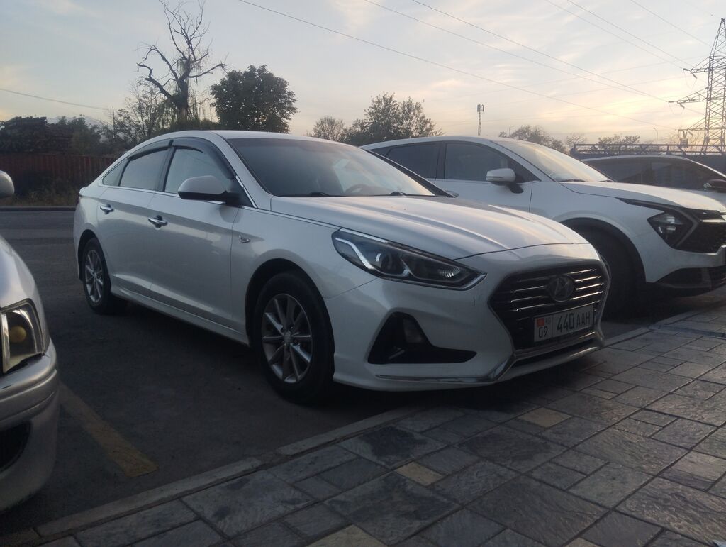 Hyundai Sonata: 2018 г., 2 л, Автомат, Бензин, Седан: фото 4