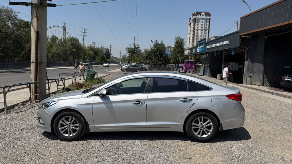 Hyundai Sonata: 2016 г., 2 л, Автомат, Газ, Седан: фото 2