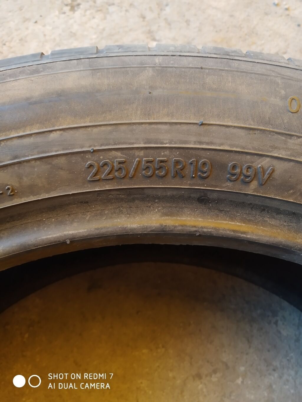225/55r19 лето 4шт порезов и грыжи нет остаток протектора 70%. цена: фото 4