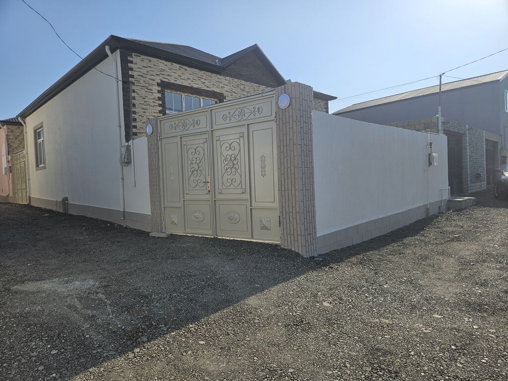 3 otaqlı, 94 kv. m, Kredit yoxdur, Yeni təmirli
