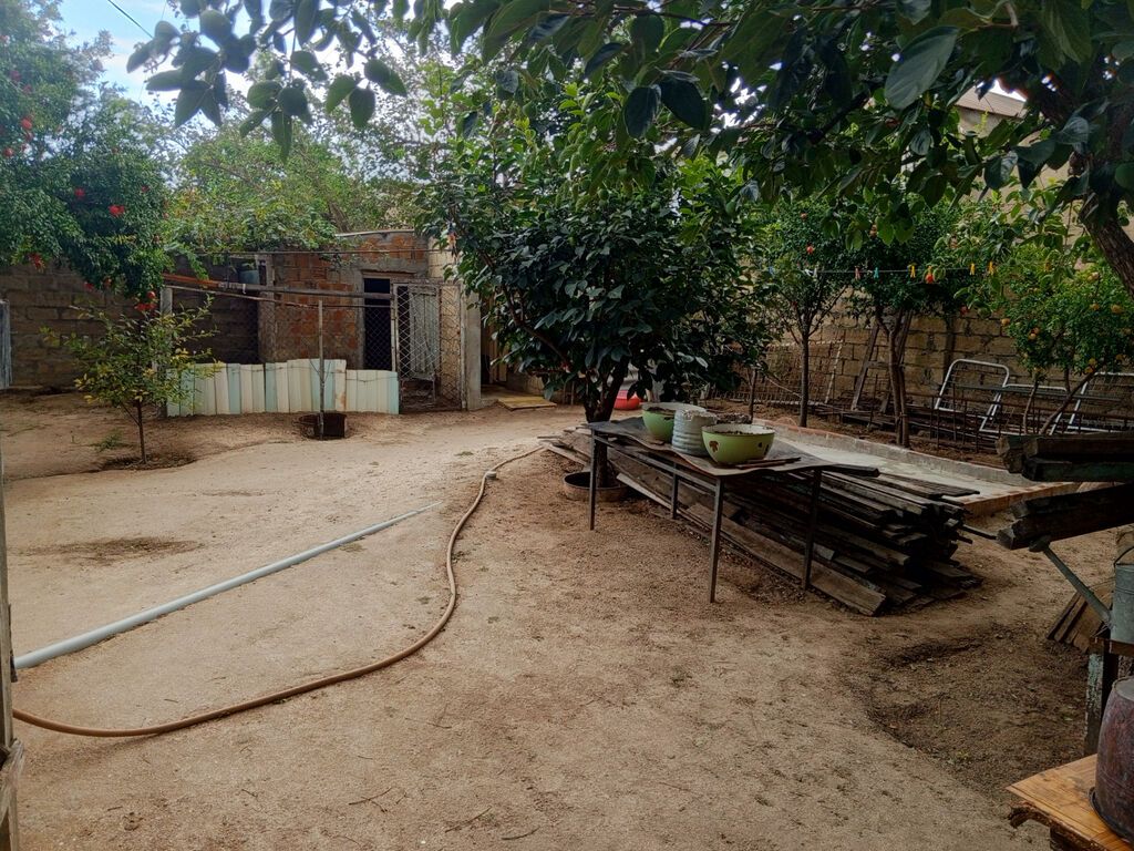 3 otaqlı, 63 kv. m, Kredit yoxdur, Təmirsiz