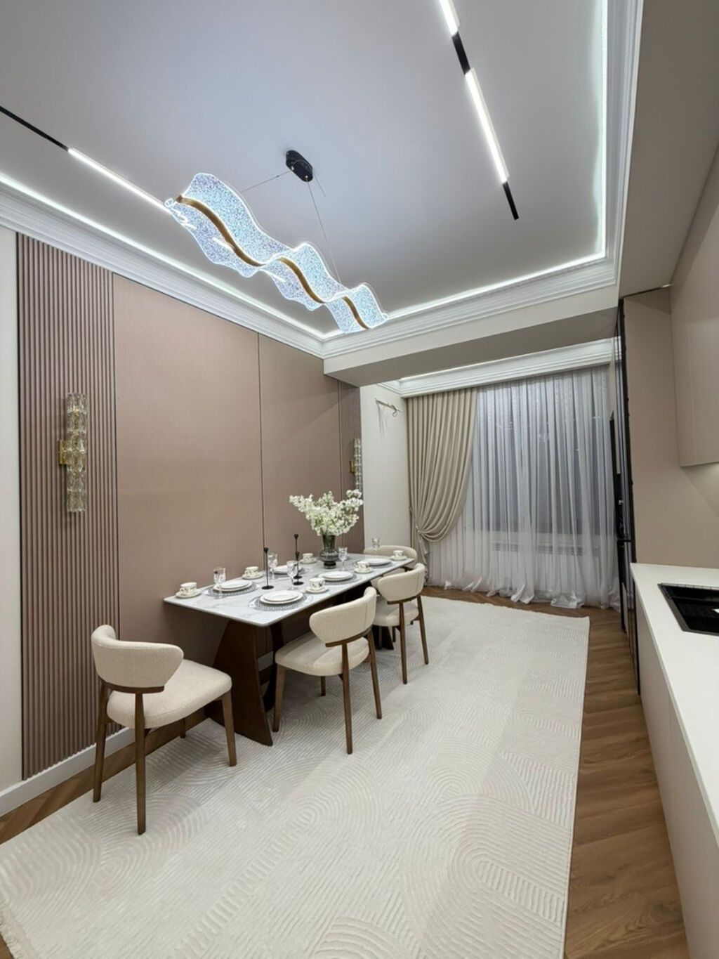 2 комнаты, 77 м², Элитка, 8 этаж, Евроремонт — фото 2