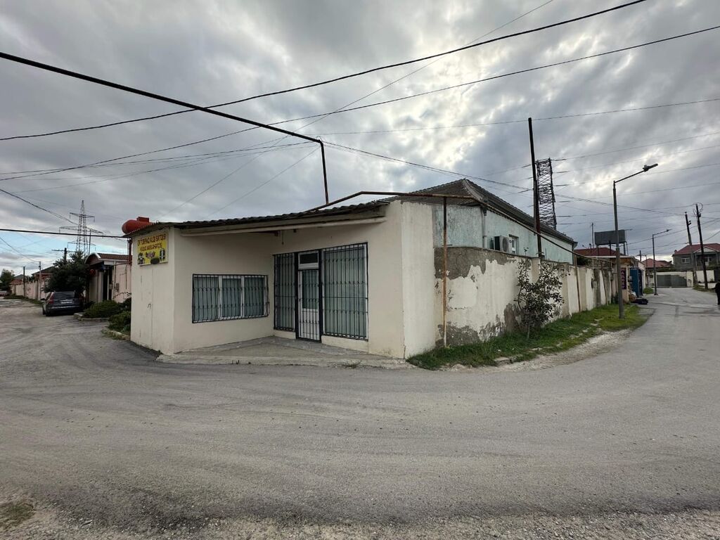 5 otaqlı, 196 kv. m, Kredit yoxdur, Orta təmir