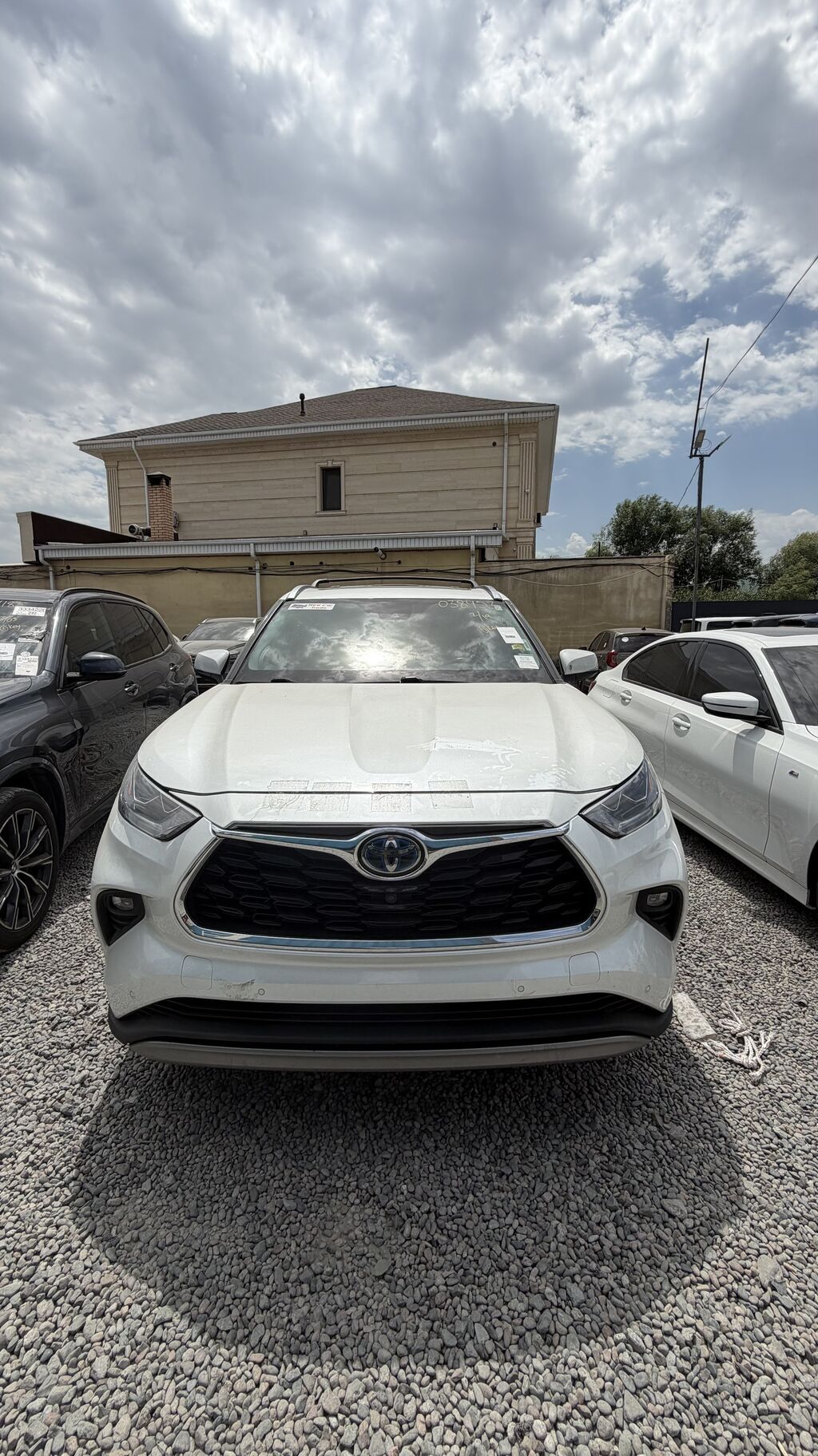 Toyota Highlander: 2021 г., 2.5 л, Автомат, Гибрид, Кроссовер: фото 1