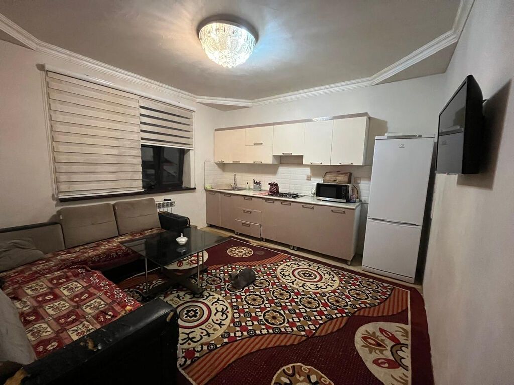 Zabrat 5 otaqlı, 265 kv. m, Orta təmir