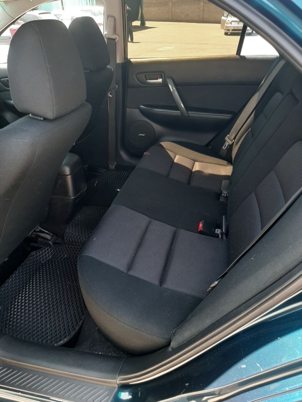 Mazda 6: 2005 г., 2 л, Автомат, Бензин, Седан: фото 7