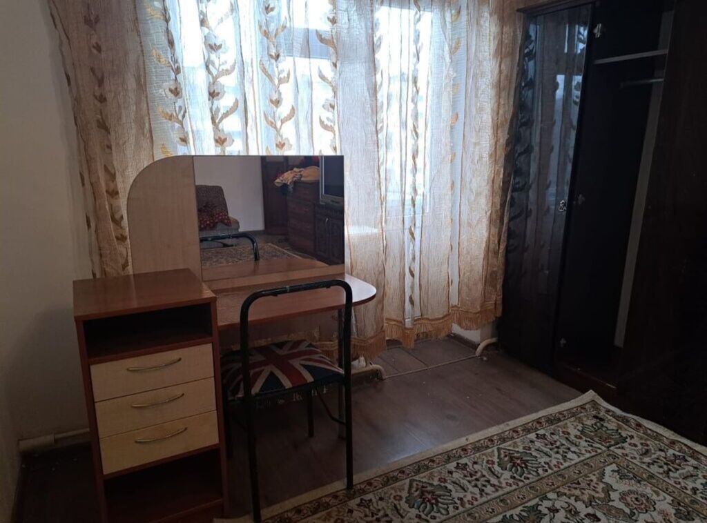 1 комната, 35 м², Золотой квадрат Индивидуалка, 4 этаж, Косметический ремонт: фото 2