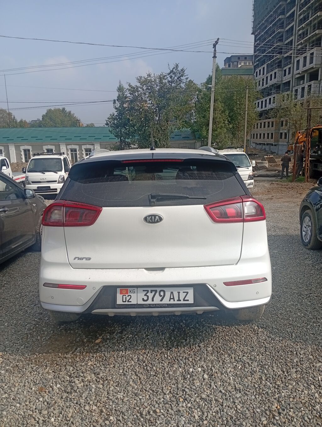 Kia Niro: 2018 г., 1.6 л, Автомат, Гибрид, Кроссовер: фото 4