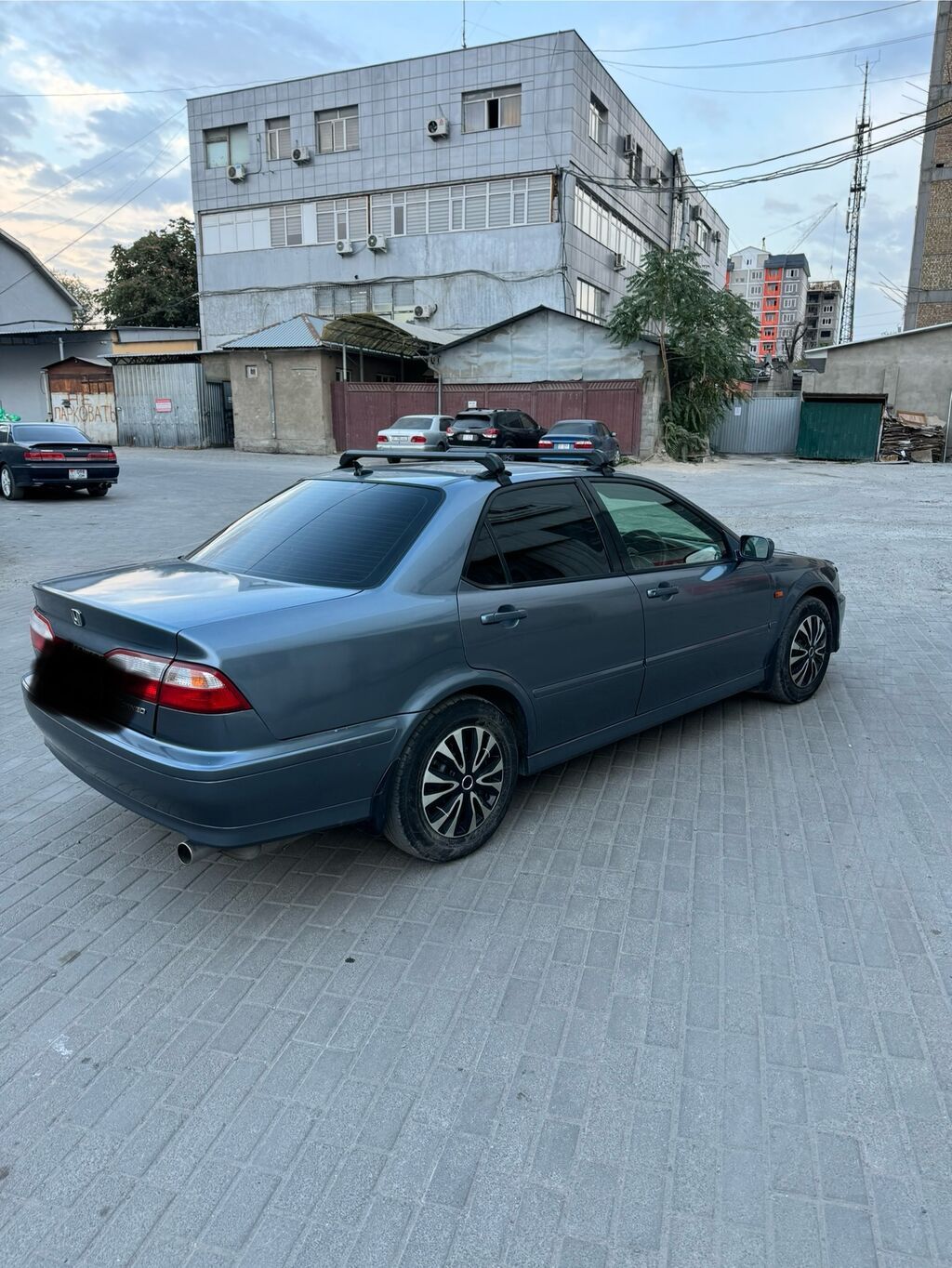 Honda Accord: 2001 г., 2 л, Автомат, Газ, Седан: фото 6
