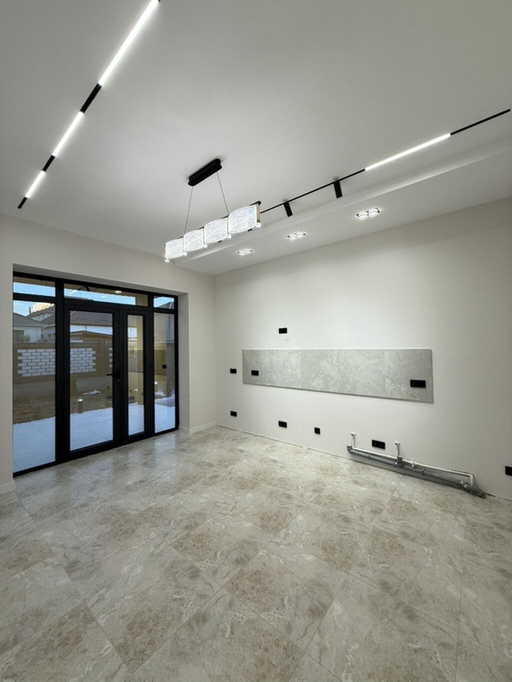6 комнат и более, 216 м², 4 соток, Бишкек, Рухий Мурас ж/м Собственник: фото 3