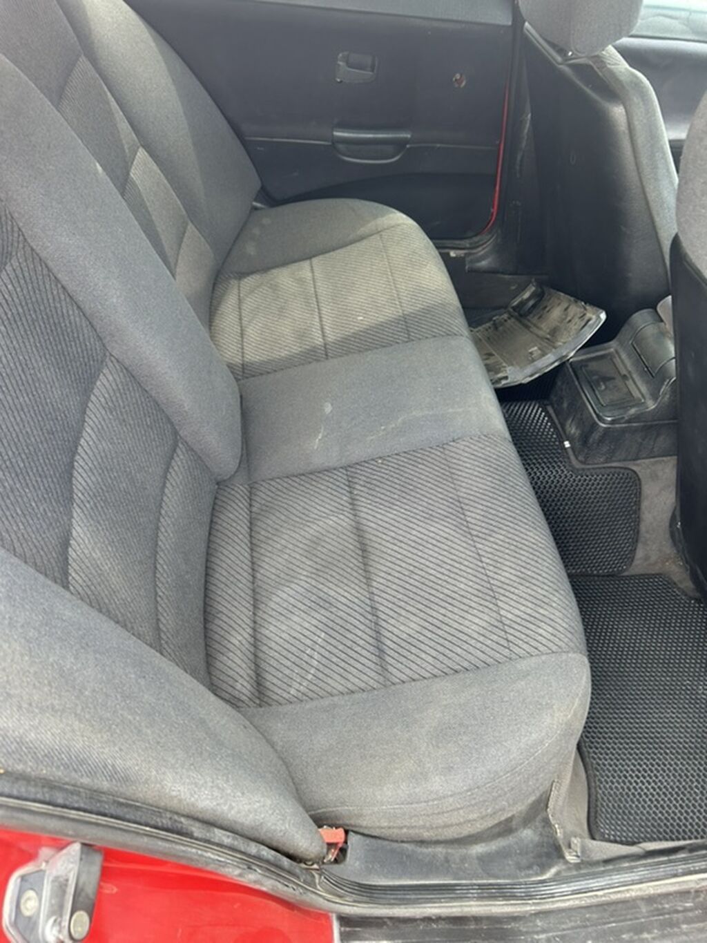 BMW 3 series: 1993 г., 2 л, Седан: фото 5