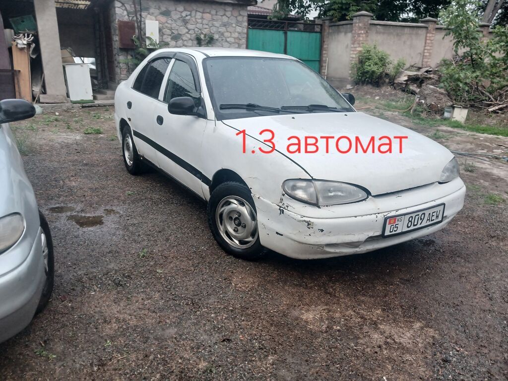 Daewoo Nexia: 1996 г., 1.5 л, Механика, Бензин, Седан: фото 4