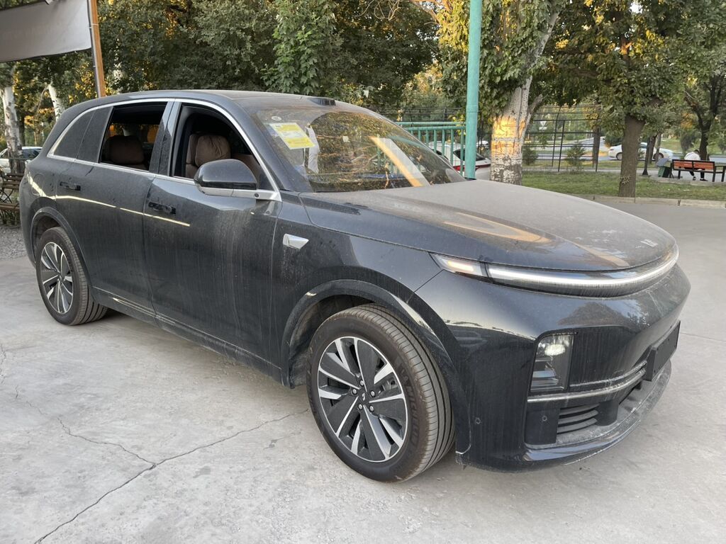 Lixiang L7: 2025 г., 1.5 л, Автомат, Гибрид, Кроссовер: фото 2