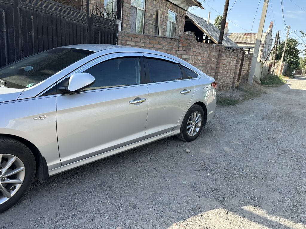 Hyundai Sonata: 2019 г., 2 л, Автомат, Газ, Седан: фото 4