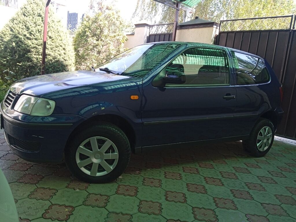 Volkswagen Golf: 2001 г., 1.4 л, Автомат, Бензин: фото 3