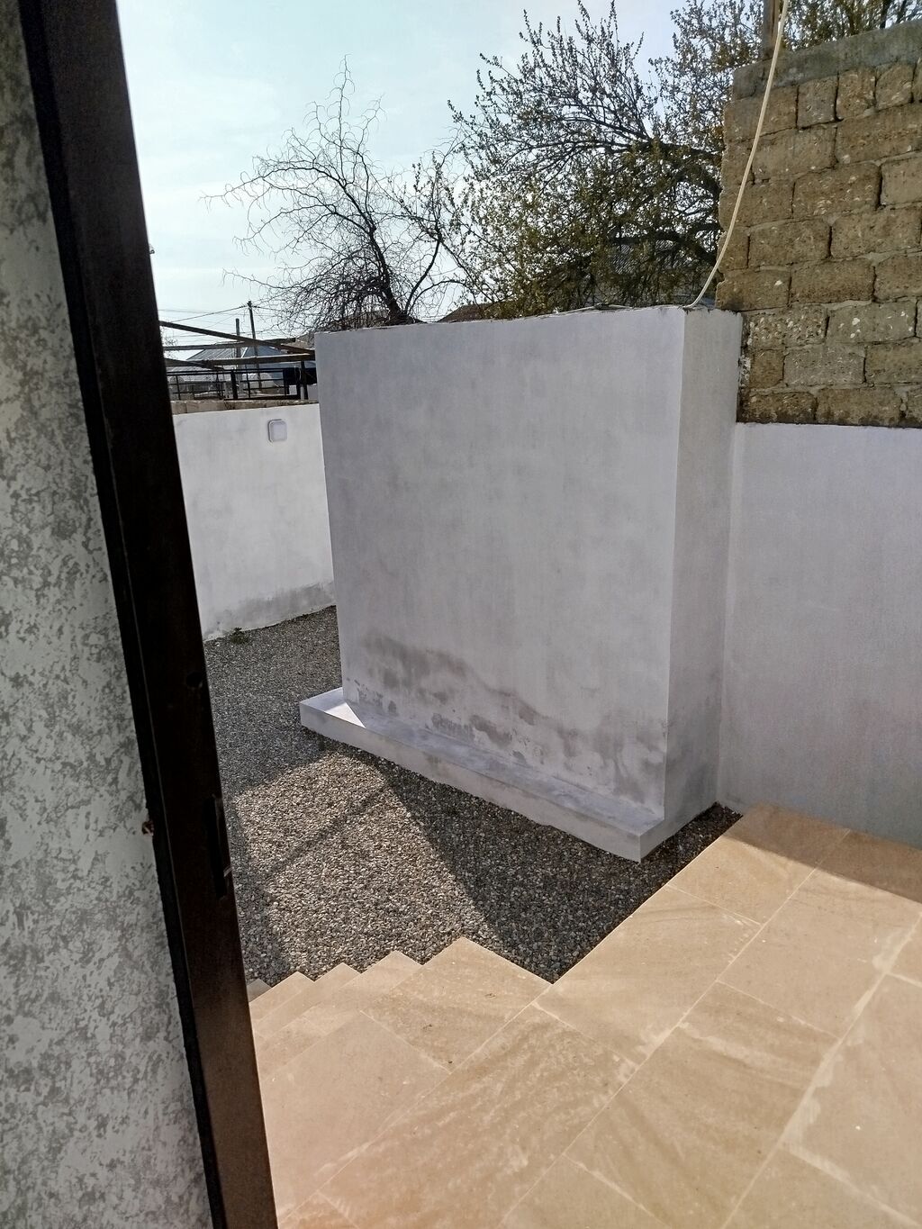 3 otaqlı, 85 kv. m, Yeni təmirli