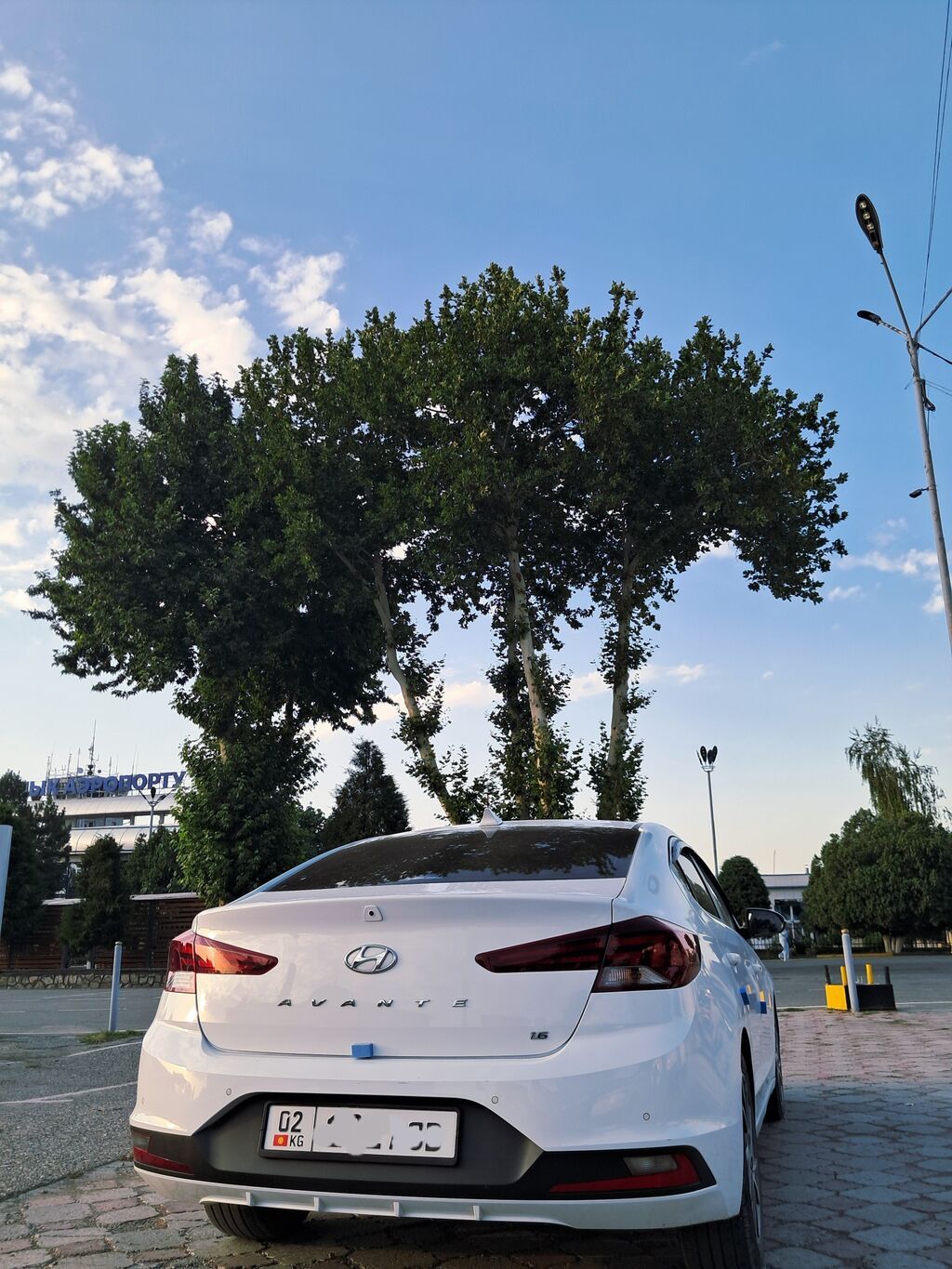Hyundai Avante: 2019 г., 1.6 л, Автомат, Бензин, Седан: фото 2