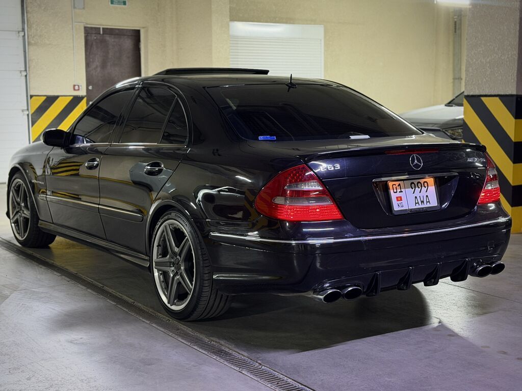 Mercedes-Benz E-класс AMG: 2004 г., 5 л, Автомат, Бензин, Седан: фото 3