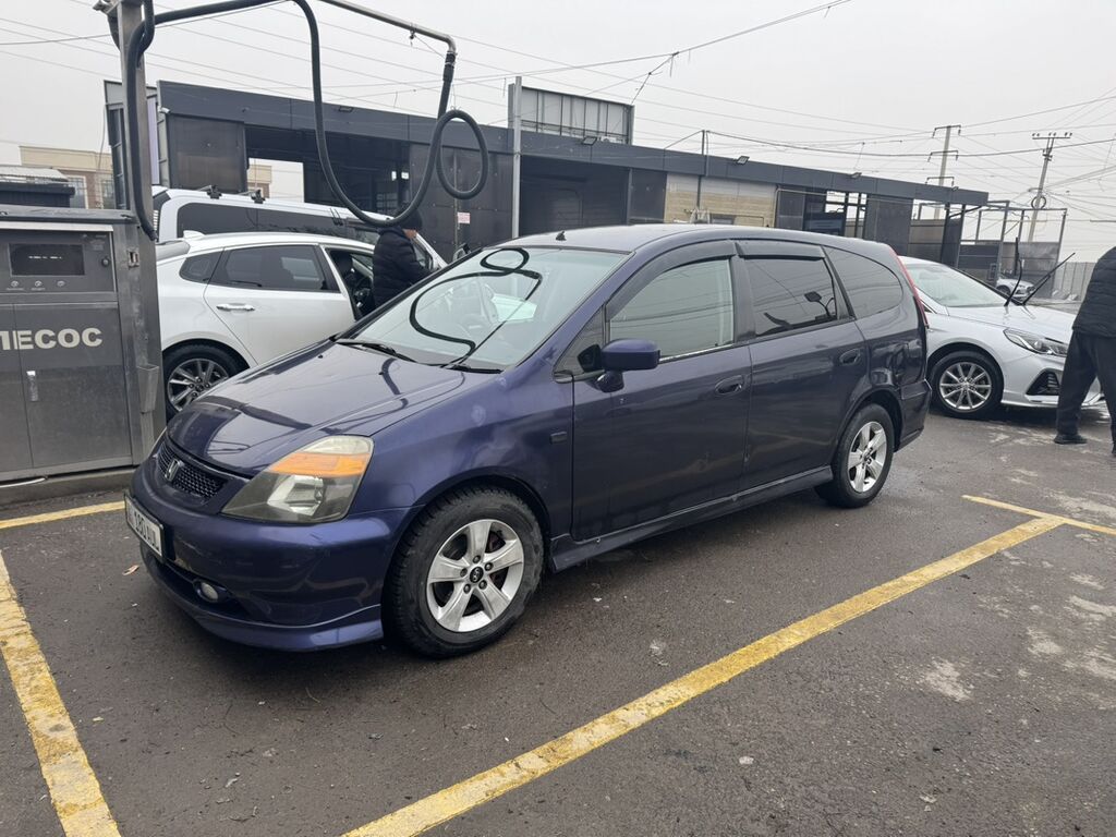 Honda Stream: 2001 г., Минивэн: фото 2